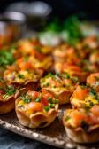 Mini-Lachs-Quiches für den Sektempfang bei Hochzeiten