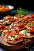 Schnelle Mini-Pizzen - Perfektes Fingerfood für die Party