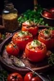 Gefüllte Tomaten Fingerfood mit mediterraner Füllung