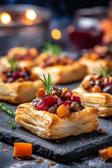 Winterliches Fingerfood mit Blätterteig, Kartoffeln, Möhren, Rote Bete und Walnüssen